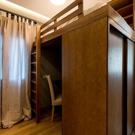 Triana Apartments Deluxe Севилья Экстерьер фото